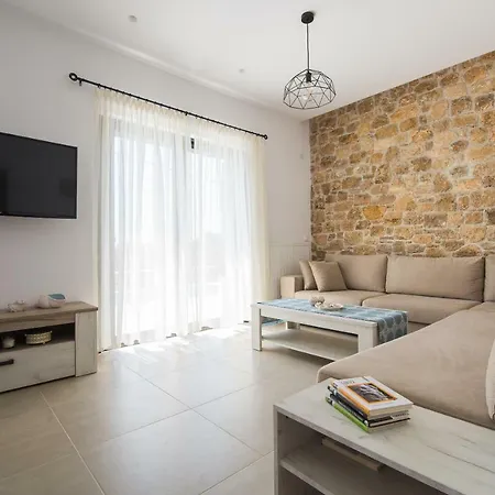 Allure 4* ניקיטי